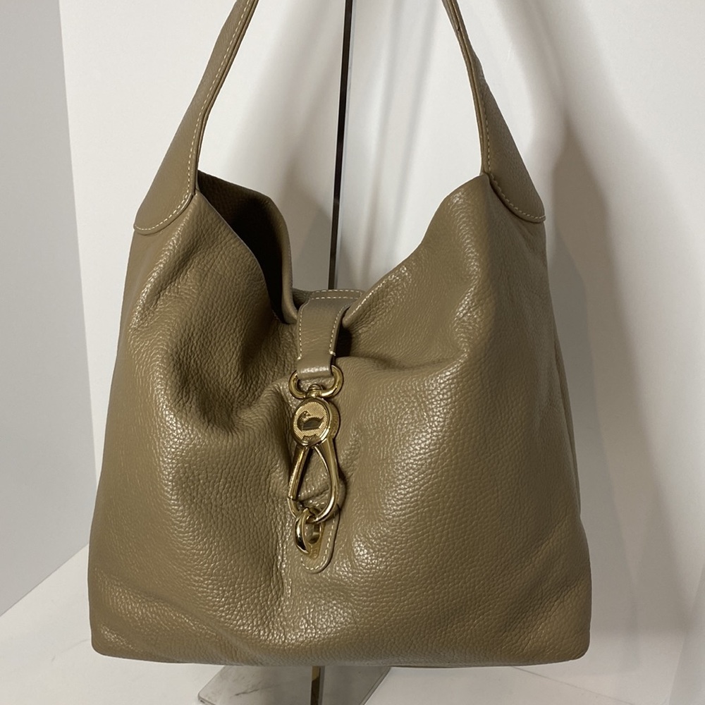 Dooney and Burke logo loc sac